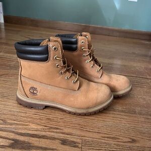 Timberland unisex Tan Leather Boots